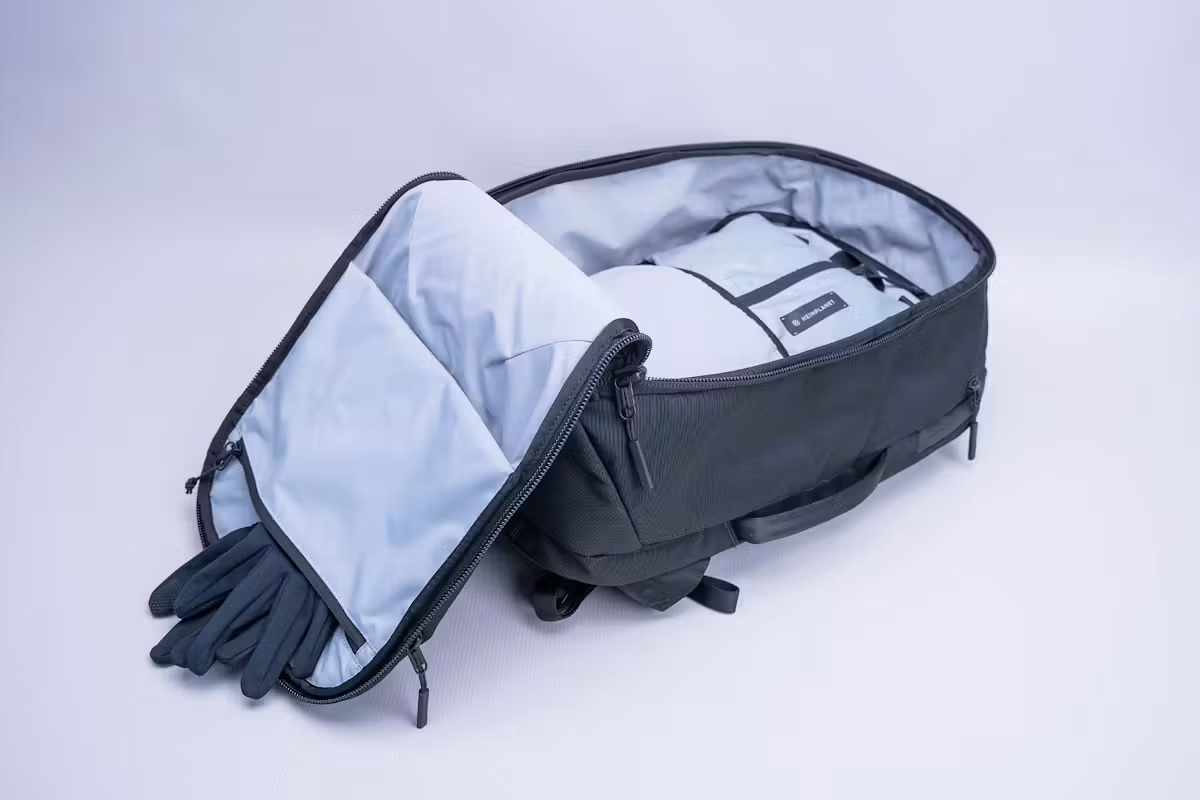 Aer Pro Pack 24L 翻盖口袋 Aer Pro Pack 24L 翻盖口袋