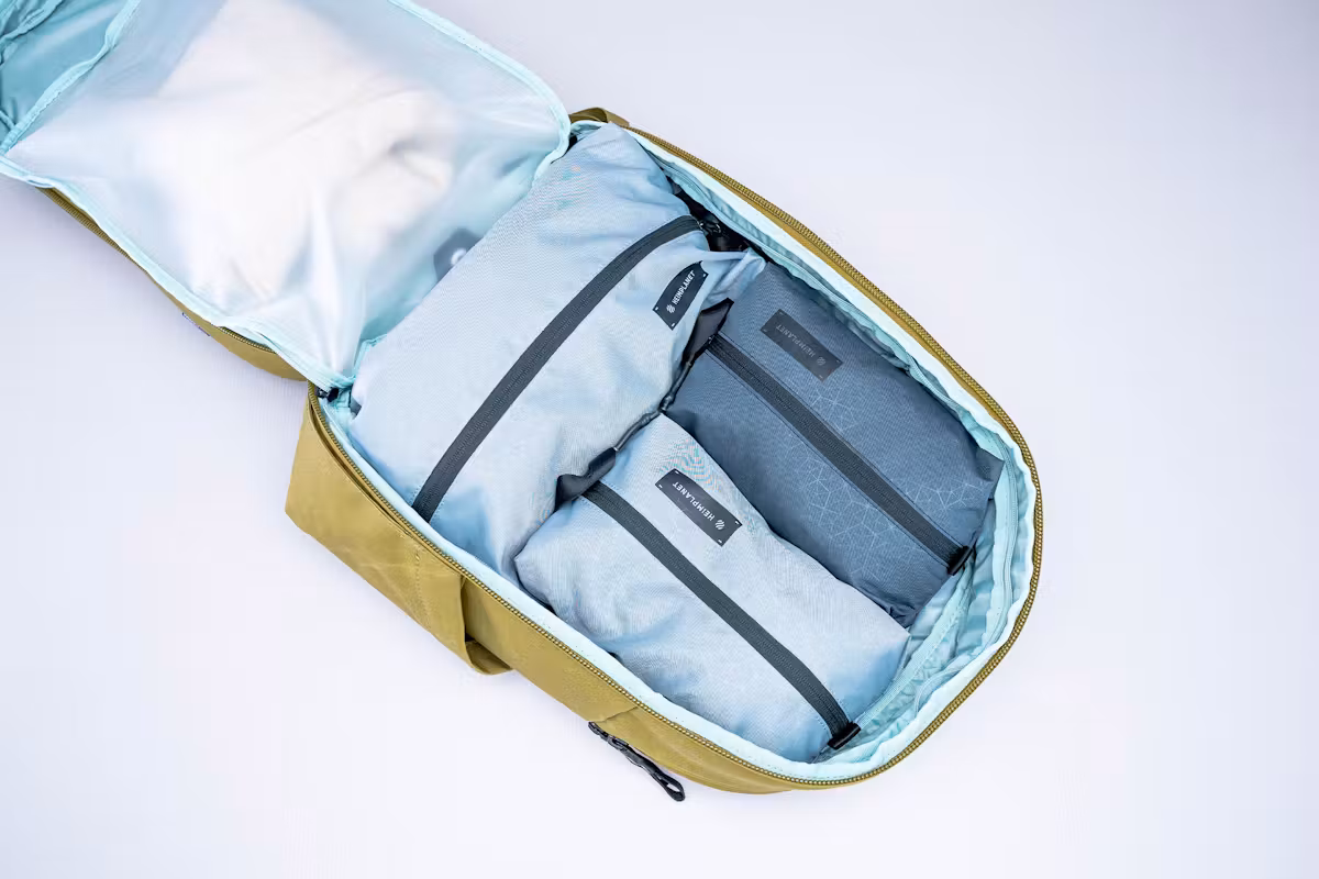 Thule Aion 28L 背包主仓 Thule Aion 28L 背包主仓