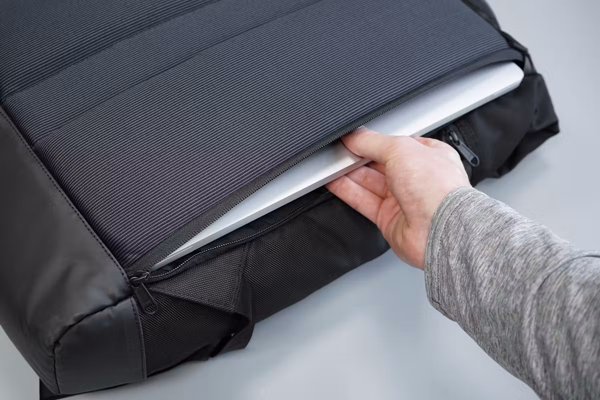 Timbuk2 科技卷顶背包笔记本电脑 Timbuk2 科技卷顶背包笔记本电脑
