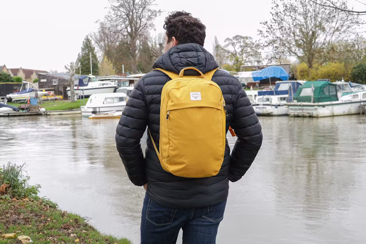 英国剑桥郡的Osprey Arcane Large Day Pack (V2) 日用背包