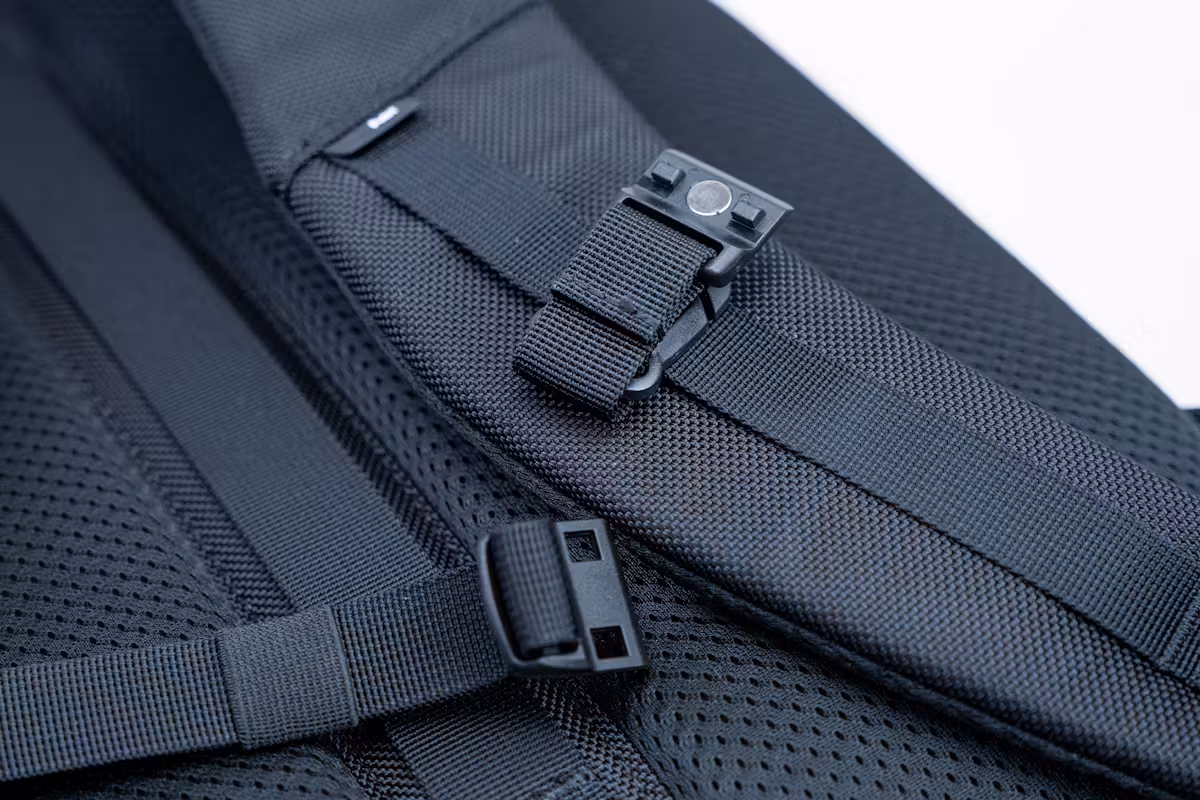 Aer City Pack Pro 扣具