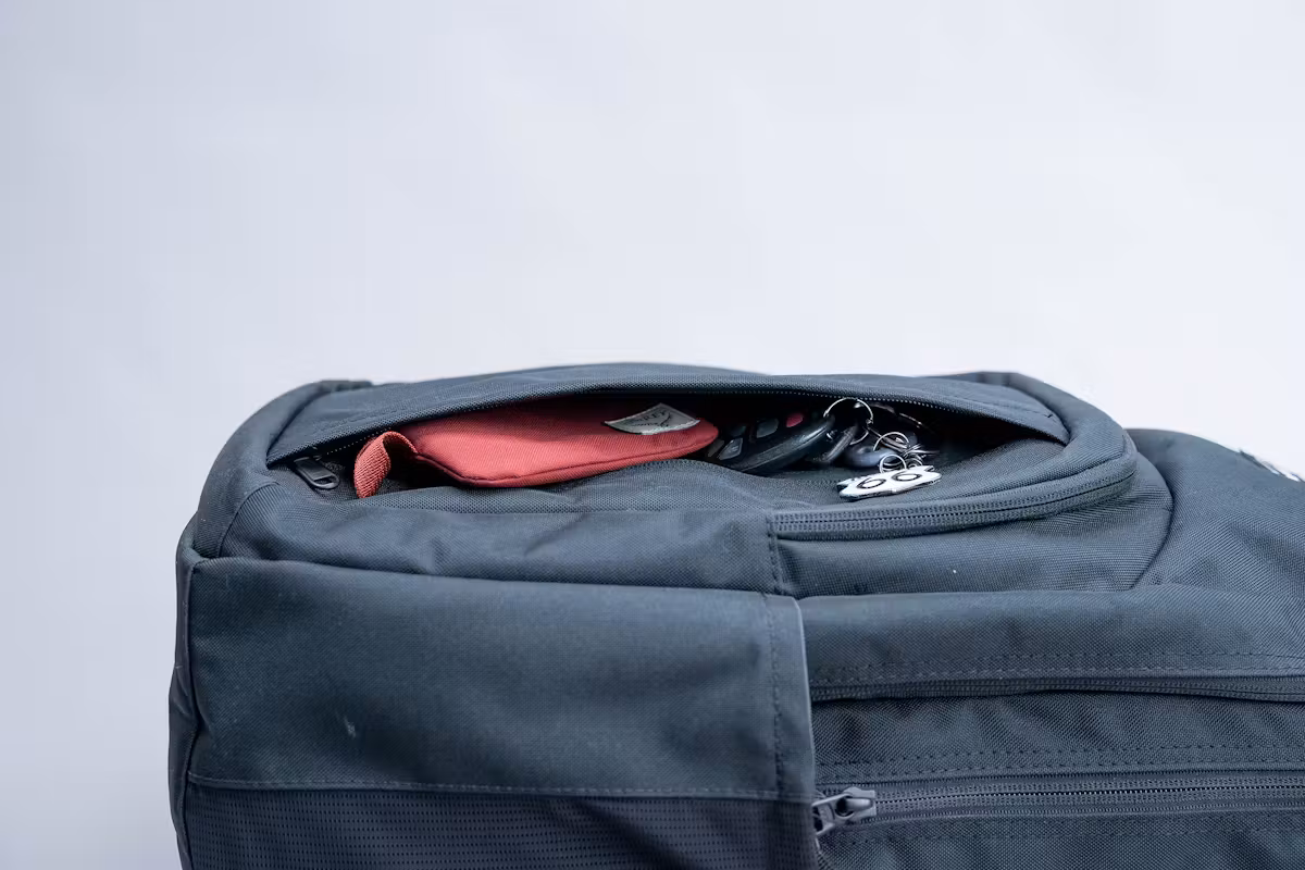 Dakine Campus L 33L 背包口袋钥匙 Dakine Campus L 33L 背包口袋钥匙