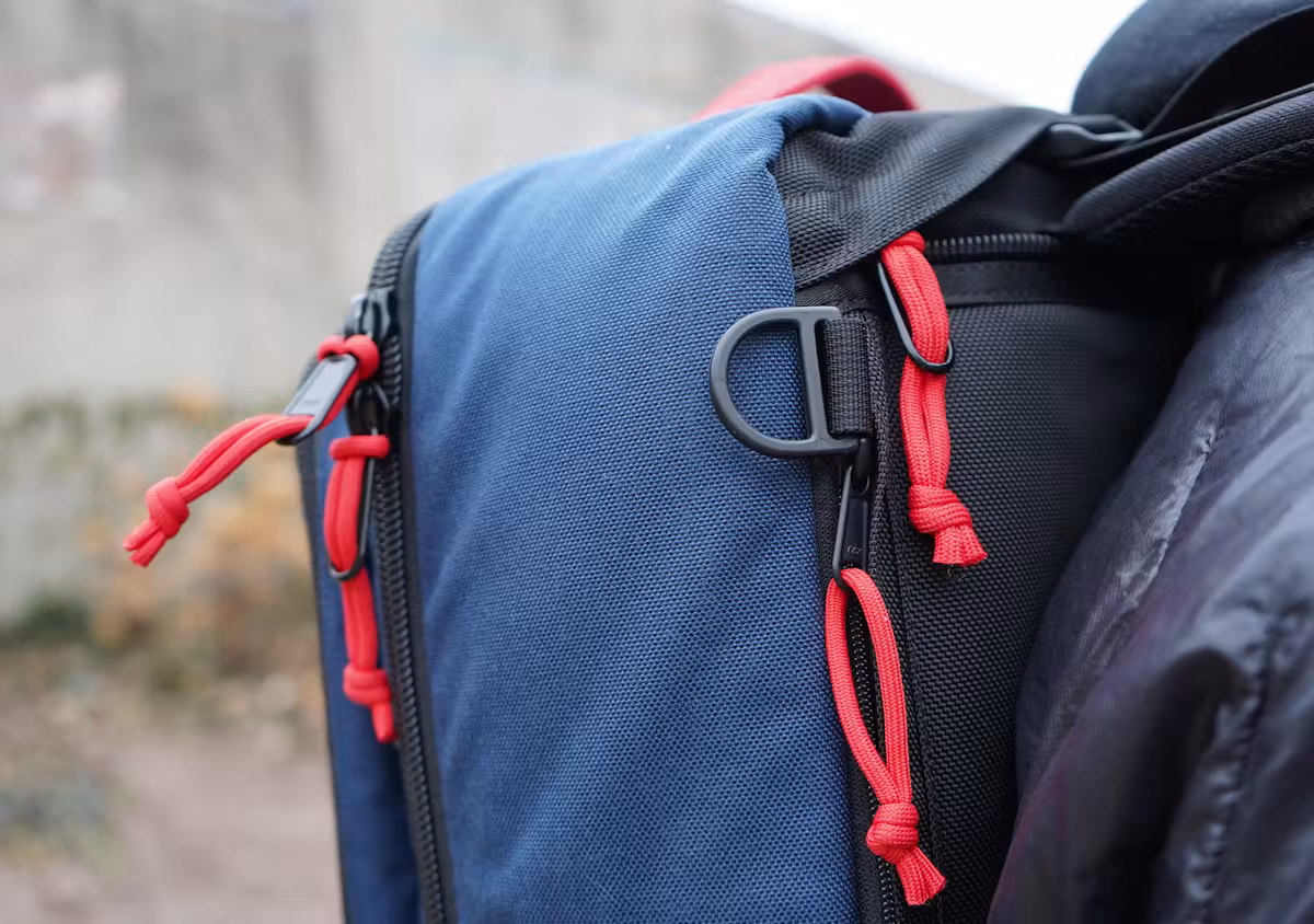 Topo Designs 40升旅行包拉链头 Topo Designs 40升旅行包拉链头