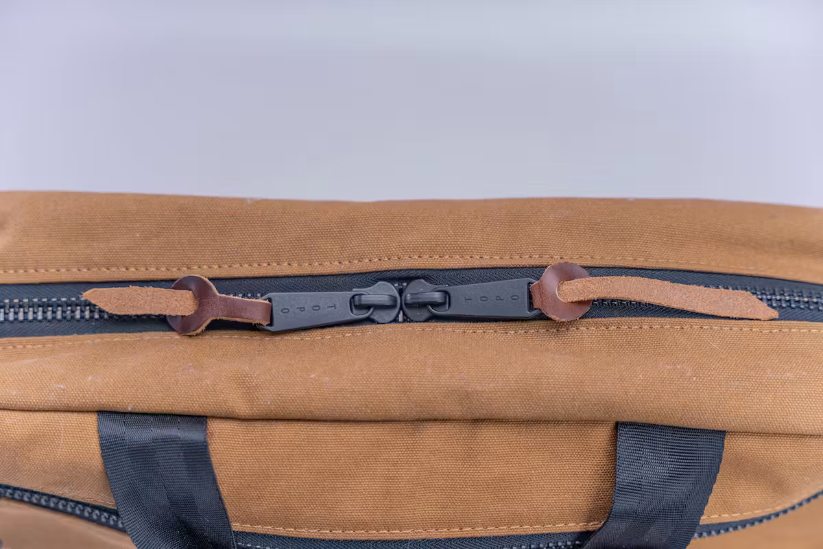 Topo Designs 通勤公文包拉链 Topo Designs 通勤公文包拉链