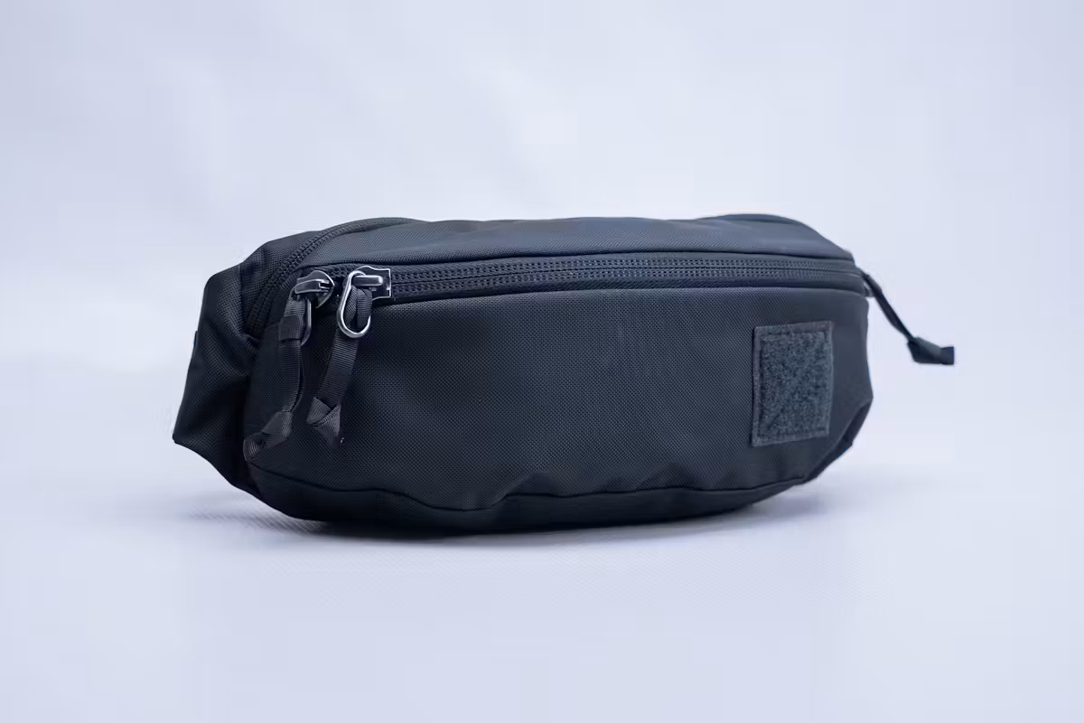 EVERGOODS Civic Access Sling 2L V2 在 Pack Hacker 工作室 EVERGOODS Civic Access Sling 2L V2 在 Pack Hacker 工作室