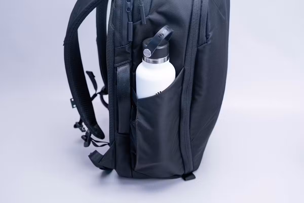 Aer Pro Pack 24升背包水壶袋 Aer Pro Pack 24升背包水壶袋