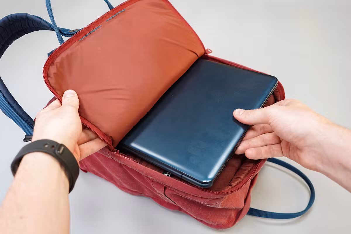 Fjallraven Kanken 13 英寸笔记本电脑背包 笔记本电脑隔层 Fjallraven Kanken 13 英寸笔记本电脑背包 笔记本电脑隔层