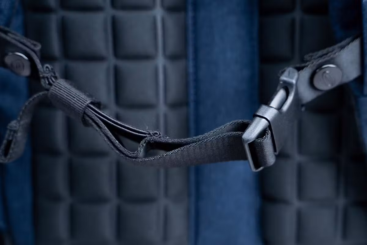 Timbuk2 Division 豪华笔记本电脑背包胸带
