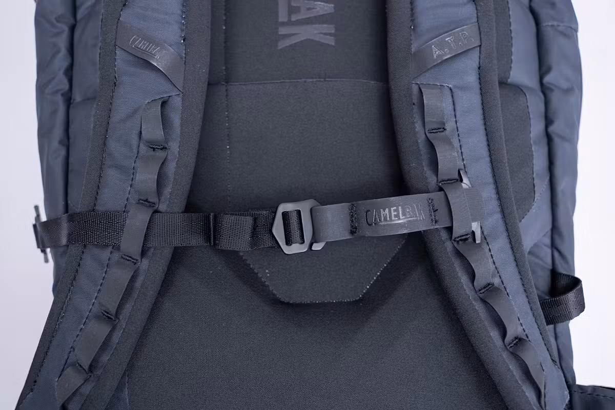 CamelBak ATP 26 背包胸带