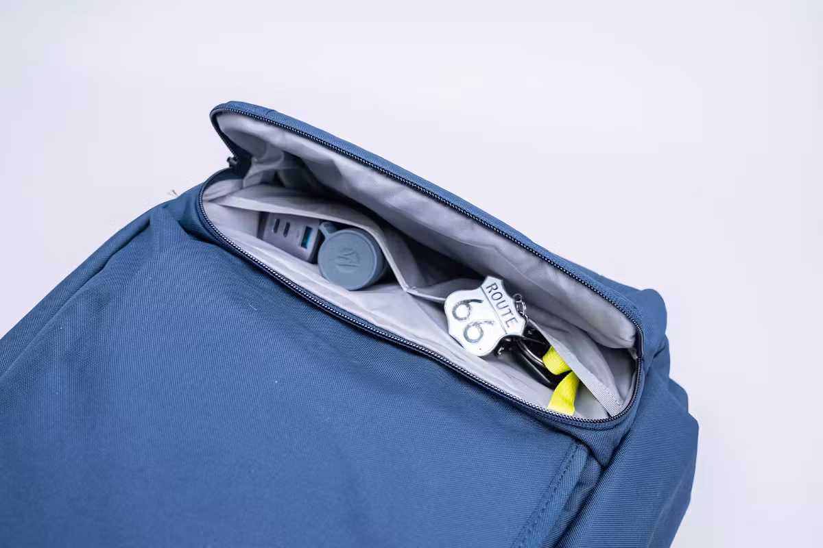 Timbuk2 Q 笔记本电脑背包 2.0 技术隔层