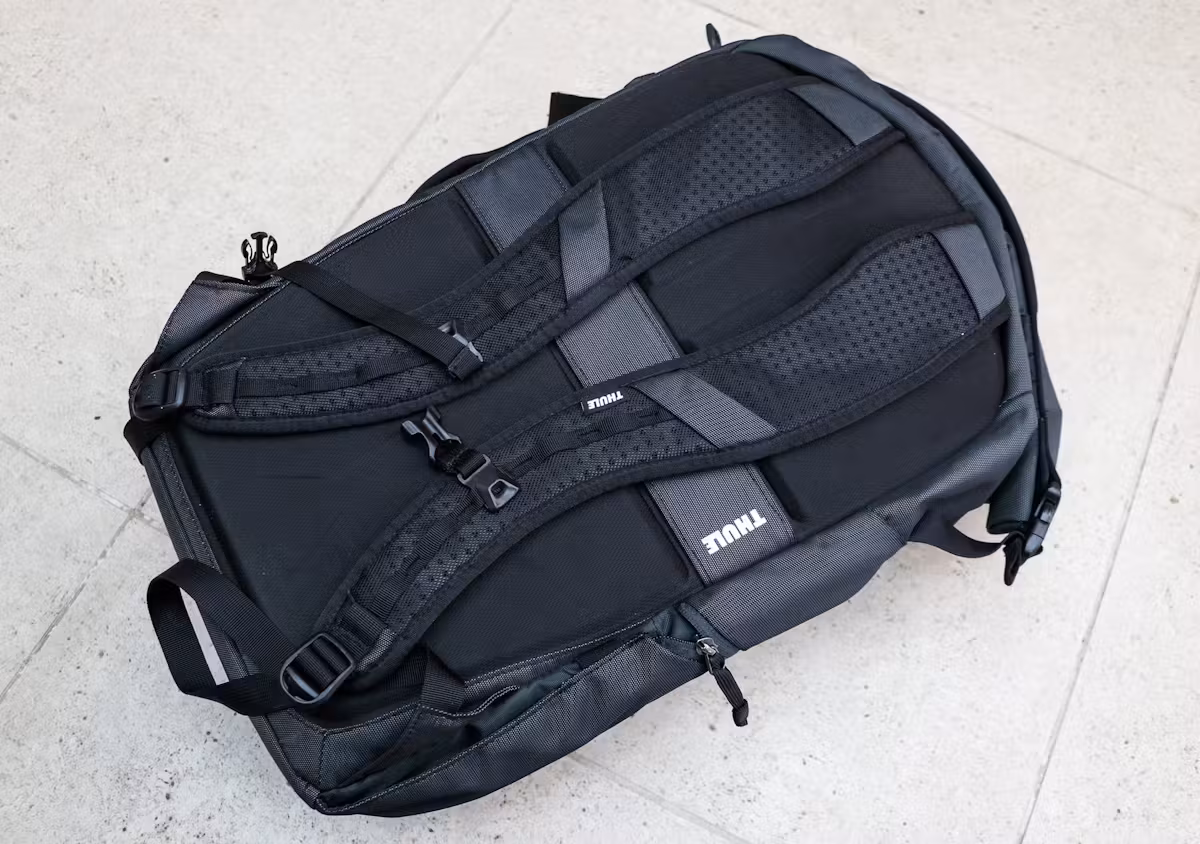 Thule Subterra 的肩带 Thule Subterra 的肩带