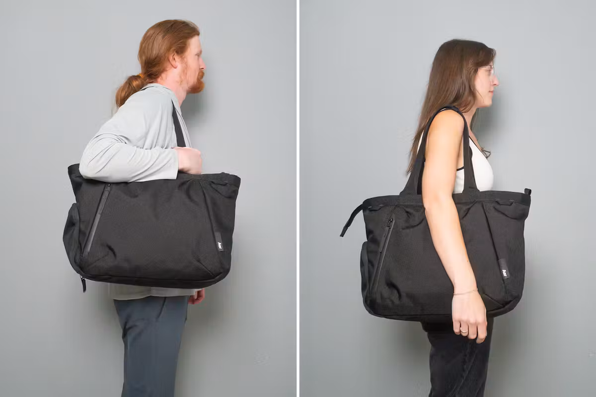 Aer Gym Tote 2 并排比较 Aer Gym Tote 2 并排比较