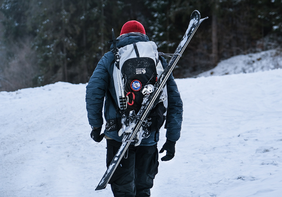 Mountain Hardwear Snoskiwoski 40 滑雪包:外挂滑雪板 Mountain Hardwear Snoskiwoski 40 滑雪包:外挂滑雪板