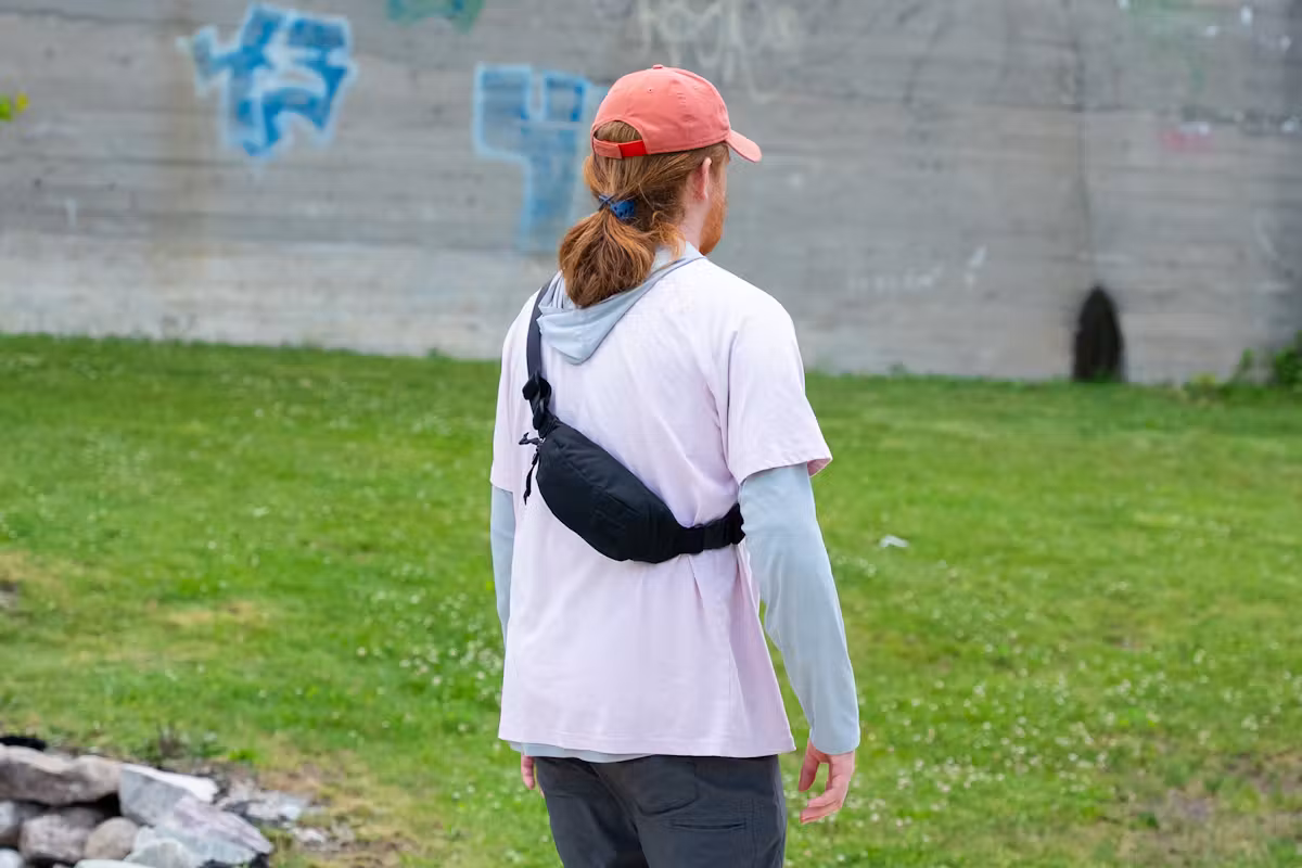 EVERGOODS Civic Access Sling 1L 侧背 EVERGOODS Civic Access Sling 1L 侧背