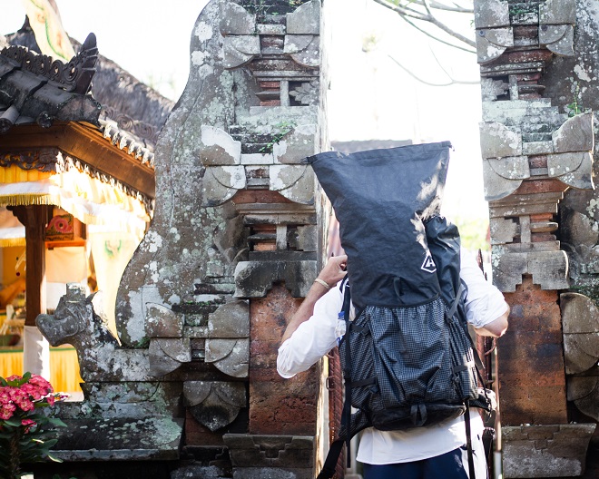 Hyperlite Mountain Gear 3400 Southwest Pack Drive By 背包:垂下的压缩带 Hyperlite Mountain Gear 3400 Southwest Pack Drive By 背包:垂下的压缩带
