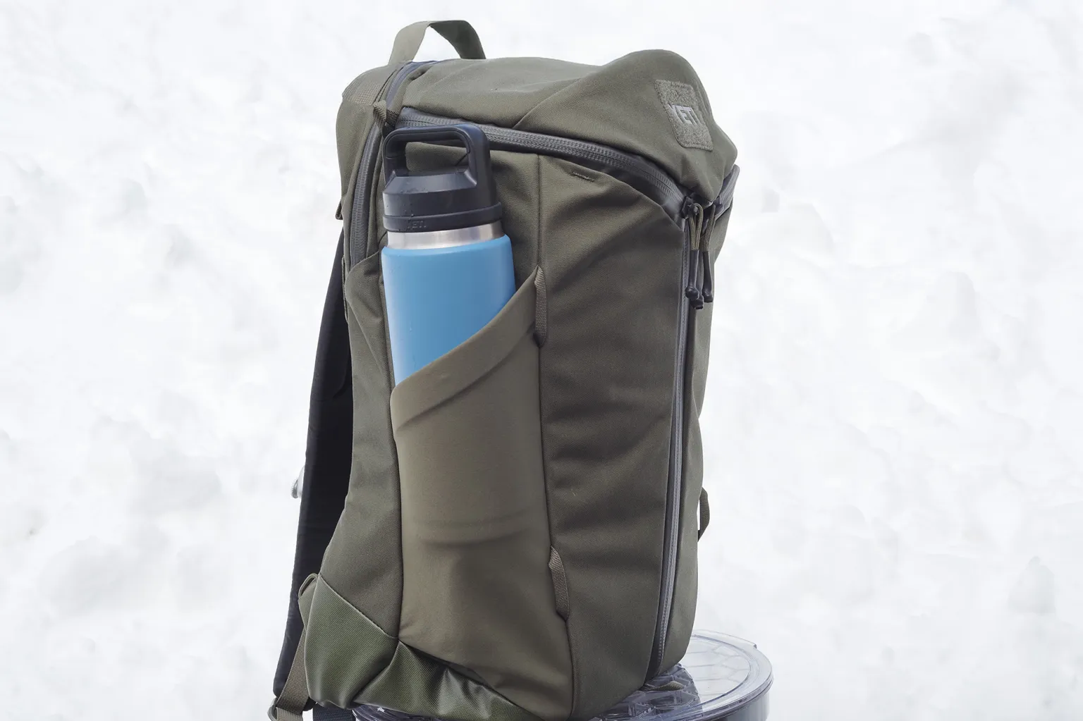 YETI renchero 背包上的水壶口袋 YETI renchero 背包上的水壶口袋
