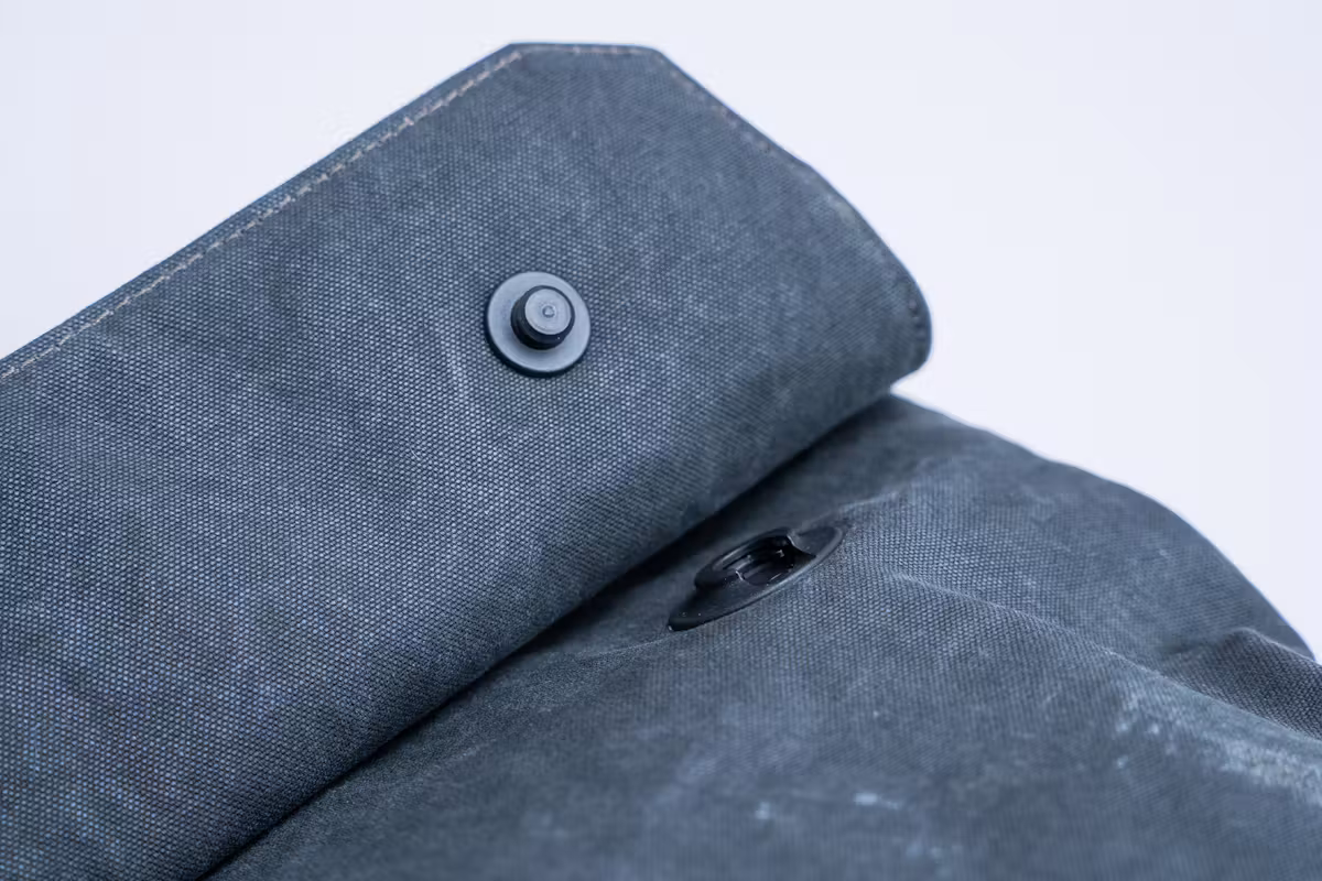 Timbuk2 Foundry 背包金属扣 Timbuk2 Foundry 背包金属扣