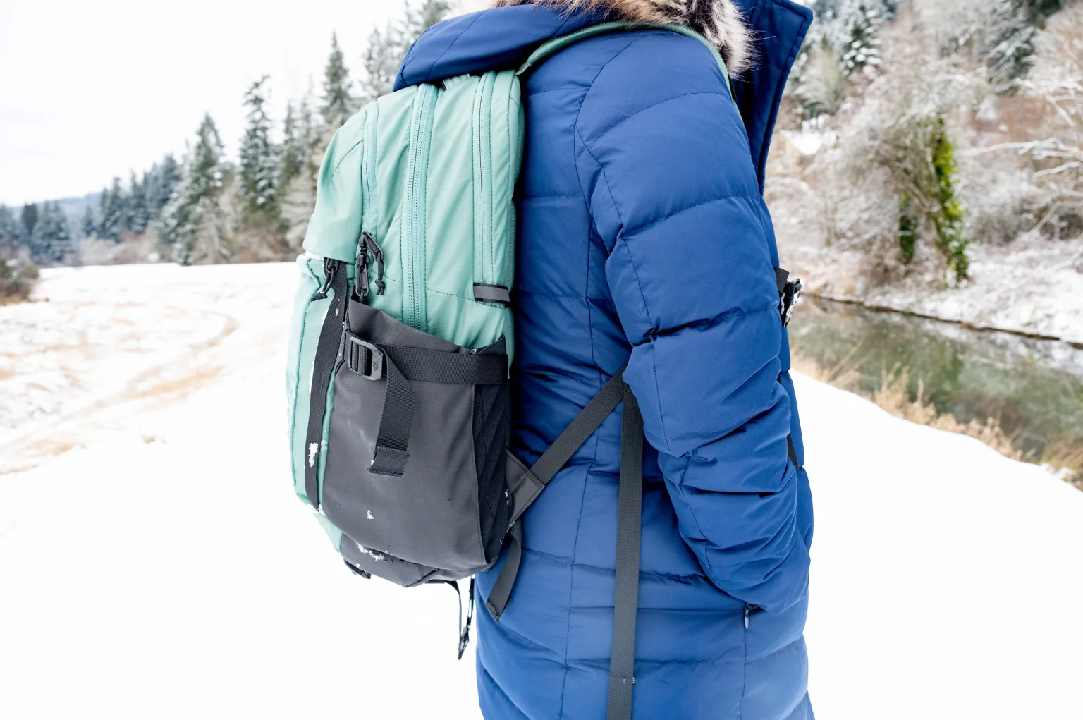 The North Face Recon 侧视图 The North Face Recon 侧视图
