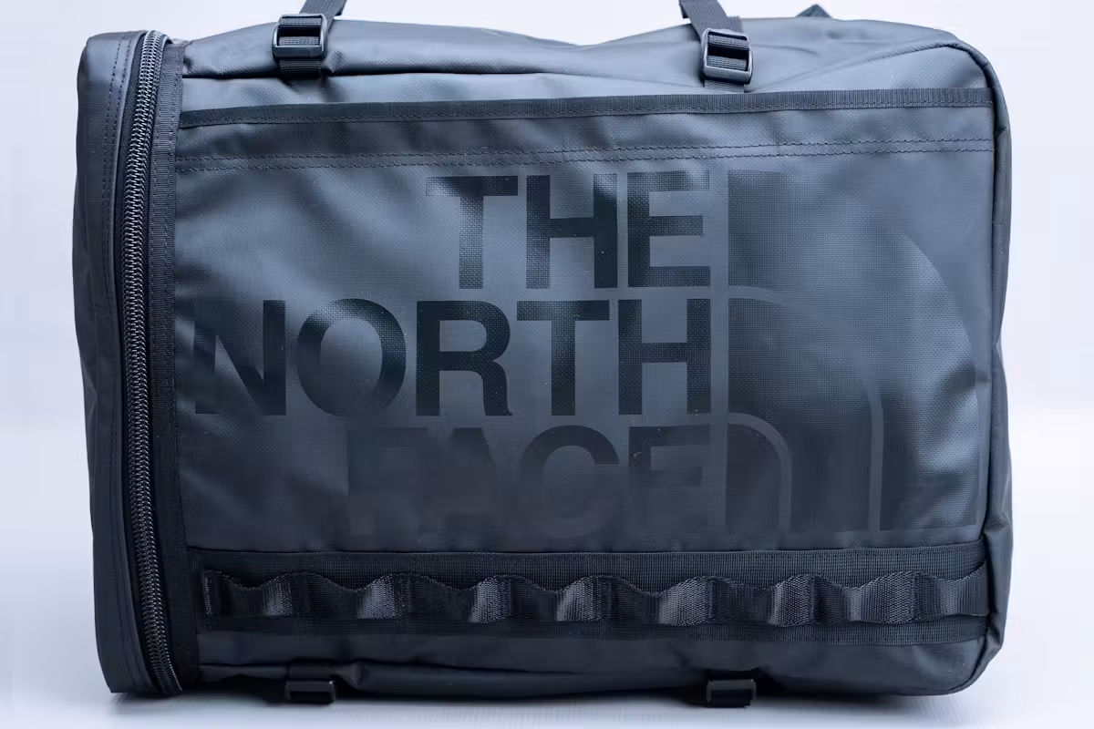The North Face Base Camp Fusebox 品牌标识 The North Face Base Camp Fusebox 品牌标识