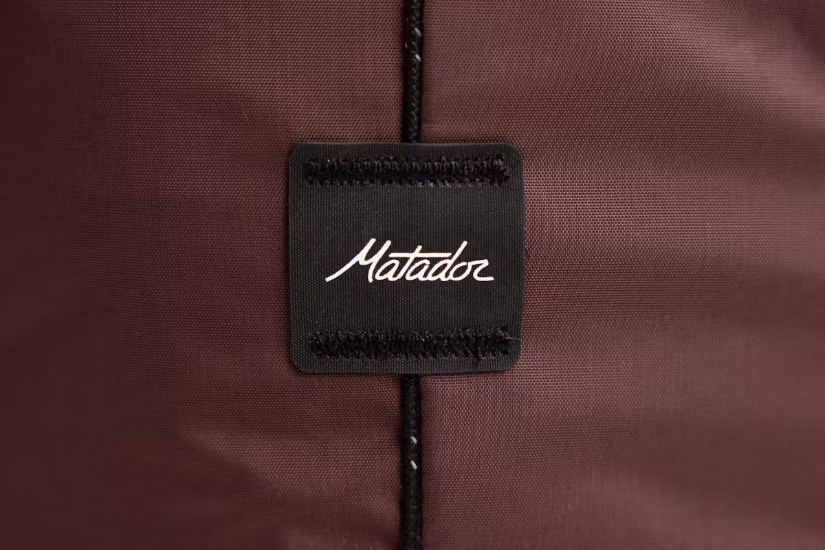 Matador 18L 防水可折叠背包品牌标识 Matador 18L 防水可折叠背包品牌标识