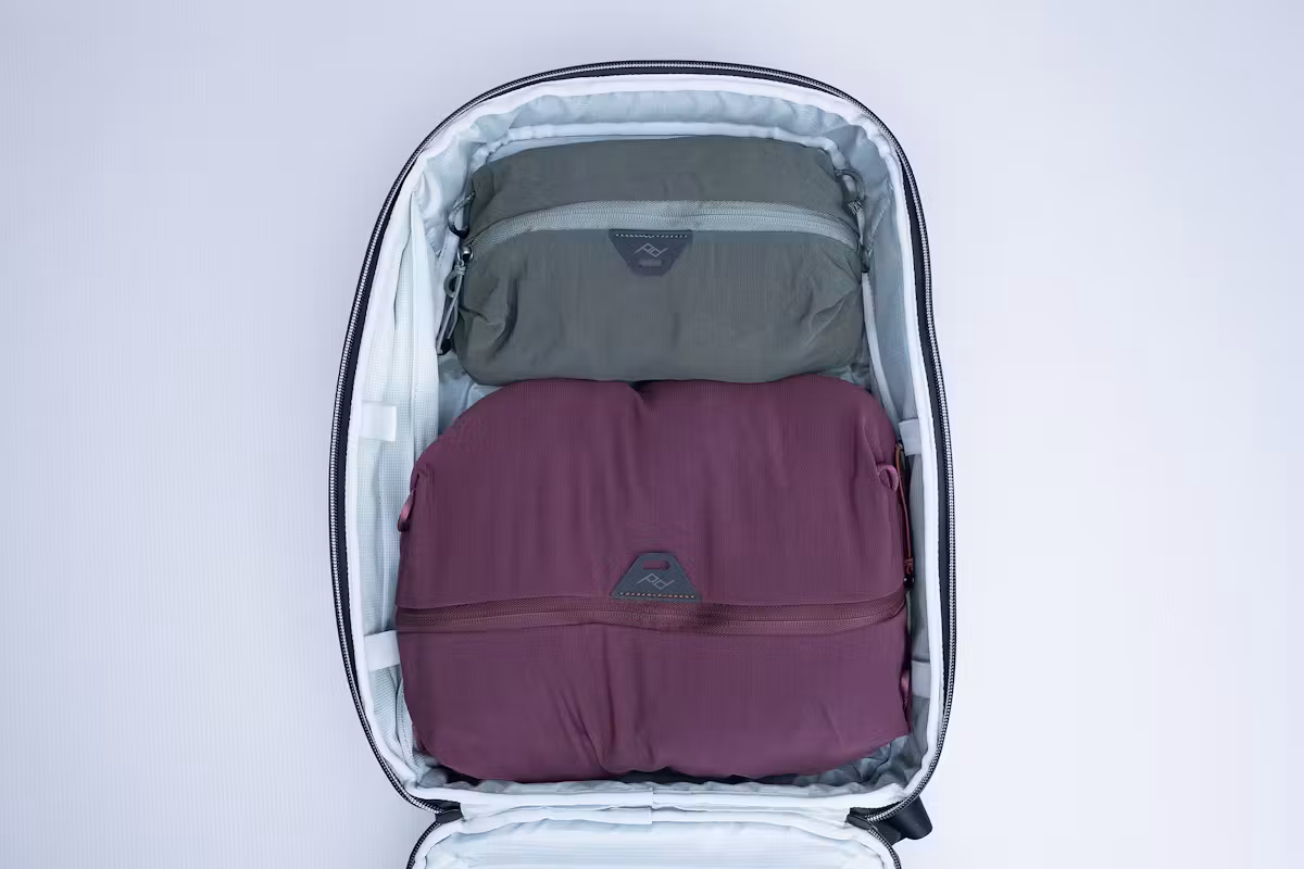 Peak Design 旅行背包 20L 满载状态 Peak Design 旅行背包 20L 满载状态