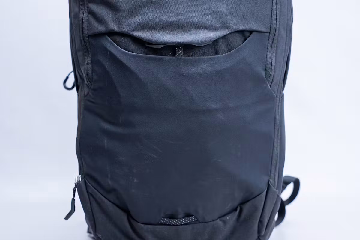 Osprey Metron Airspeed 34 前置储物空间宽度 Osprey Metron Airspeed 34 前置储物空间宽度
