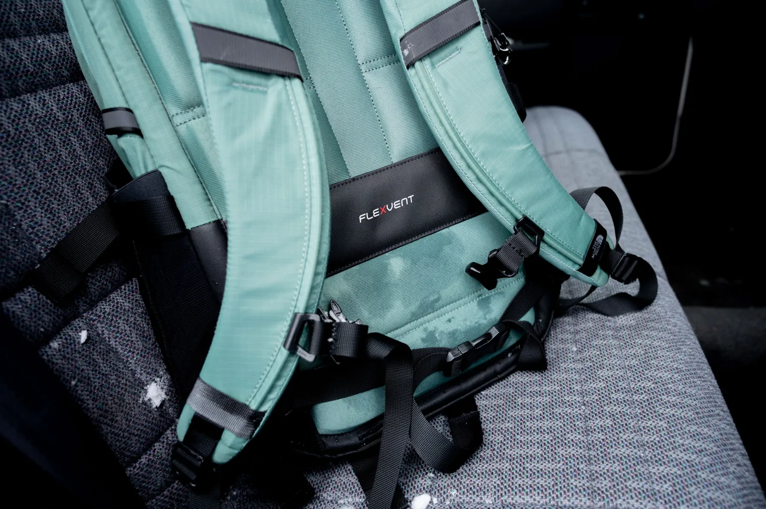 The North Face Recon 背板 The North Face Recon 背板