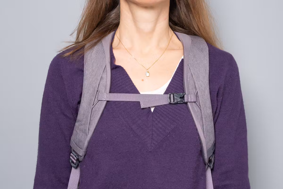 The North Face Isabella 背包 3.0 背带