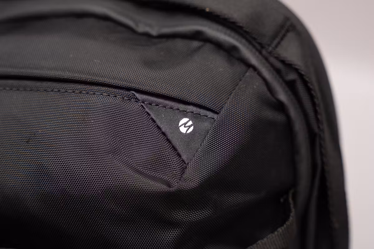 Matador 18L 个人物品旅行包 品牌标识 Matador 18L 个人物品旅行包 品牌标识