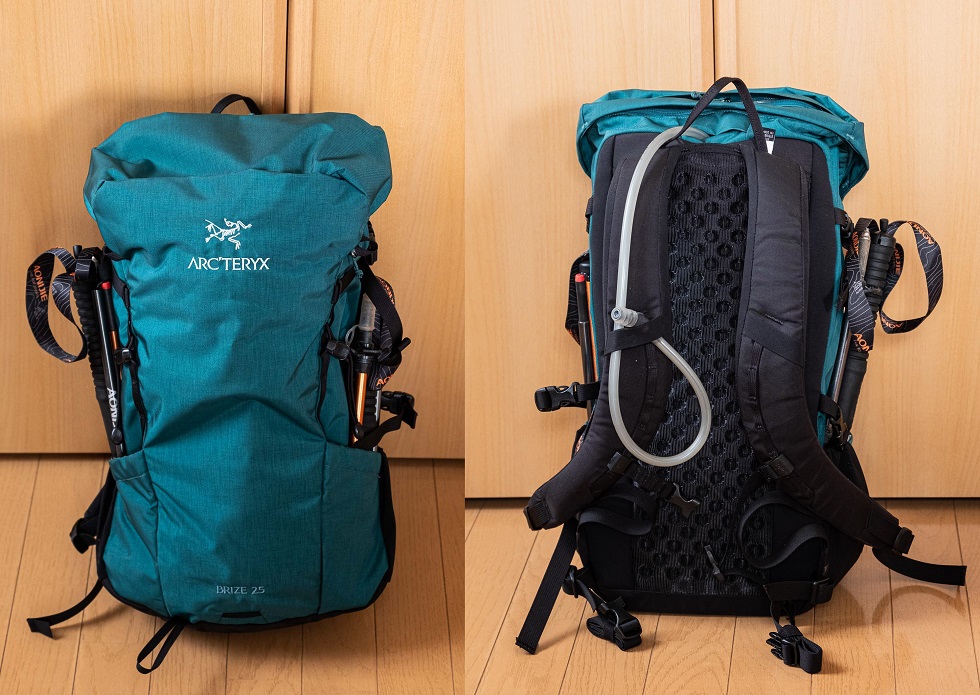 Arc'teryx Brize 25 日用背包:携带三脚架和登山杖的正面和背面 Arc'teryx Brize 25 日用背包:携带三脚架和登山杖的正面和背面