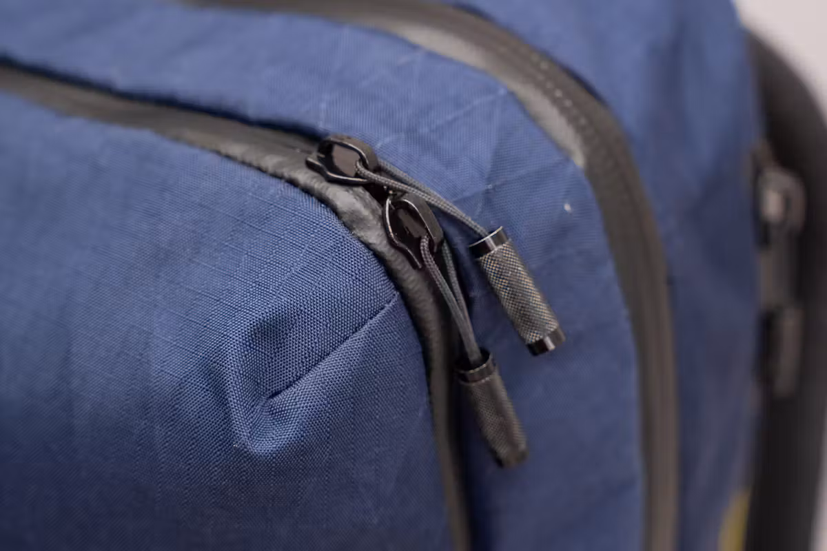 Topo Designs Global Pro 背包拉链