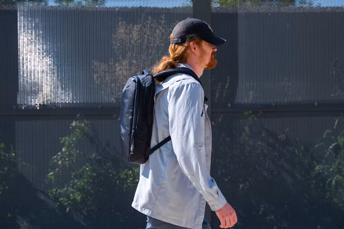 Aer Slim Pack 2 侧面 Aer Slim Pack 2 侧面