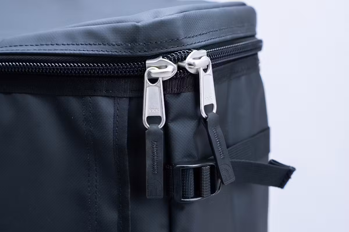 The North Face Base Camp Fusebox 拉链 The North Face Base Camp Fusebox 拉链