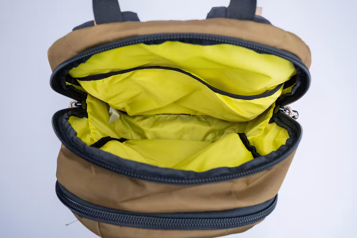 Topo Designs 通勤背包空置状态 Topo Designs 通勤背包空置状态