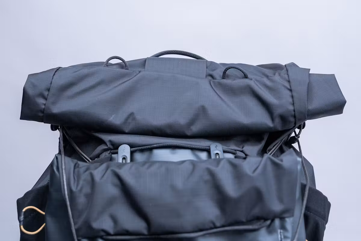 Peak Design 户外背包 45L 卷口 Peak Design 户外背包 45L 卷口
