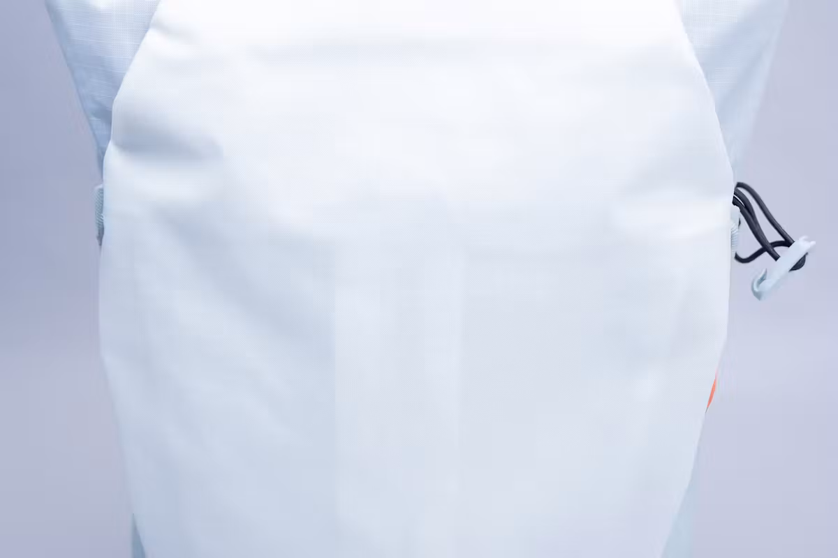 Peak Design 户外背包 25L 材质 Peak Design 户外背包 25L 材质