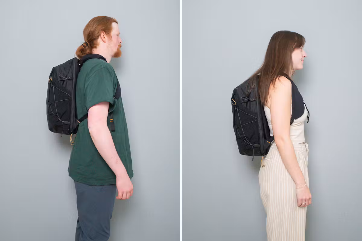 Peak Design 户外背包 18L 并排比较 Peak Design 户外背包 18L 并排比较