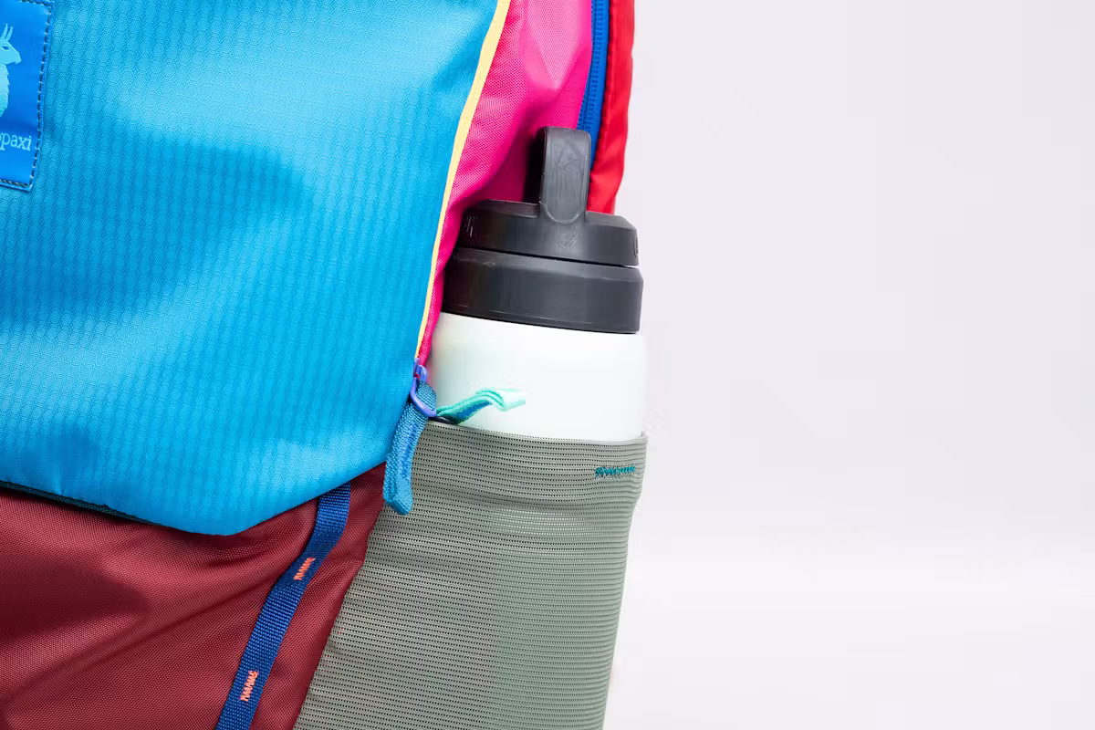 Cotopaxi Allpa 26L 日用背包水瓶口袋