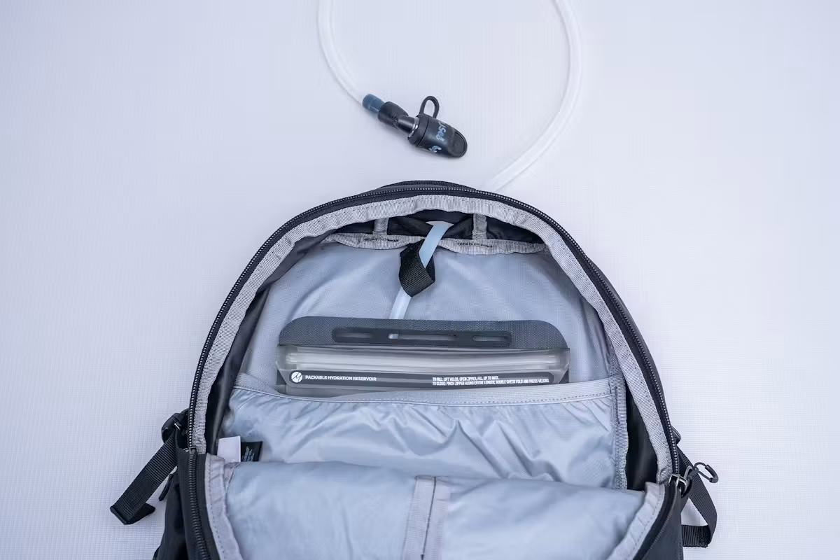 Columbia Triple Canyon 24L 背包水袋隔层 Columbia Triple Canyon 24L 背包水袋隔层