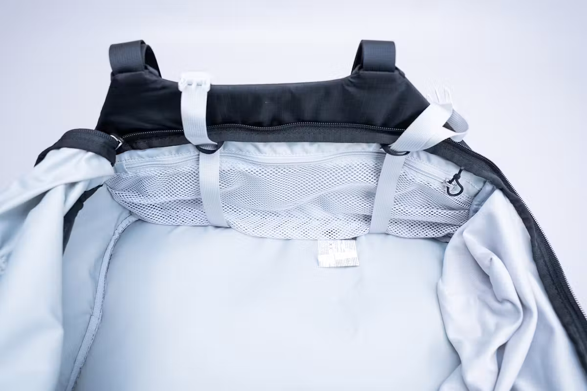 Osprey Sojourn Porter 30L 网状口袋内里 Osprey Sojourn Porter 30L 网状口袋内里