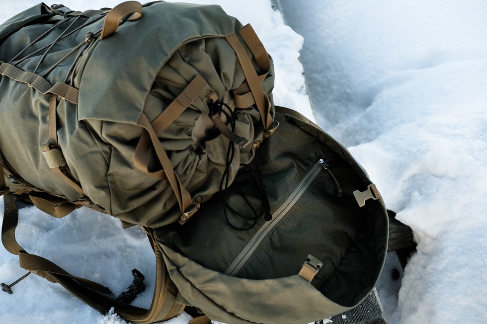 Arc'teryx LEAF Khyber 50 巡逻包:头部 Arc'teryx LEAF Khyber 50 巡逻包:头部