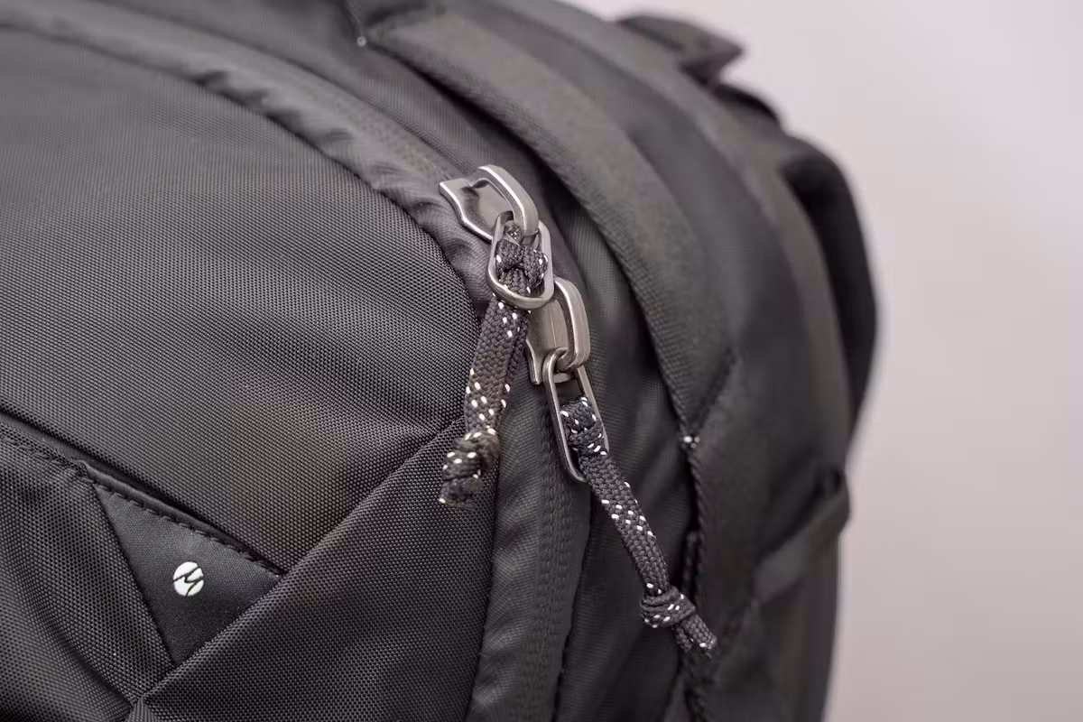 Matador 35L 全球旅行背包 拉链