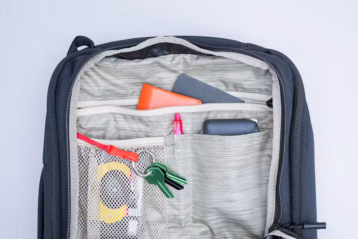 Osprey Aoede Briefpack 钥匙扣