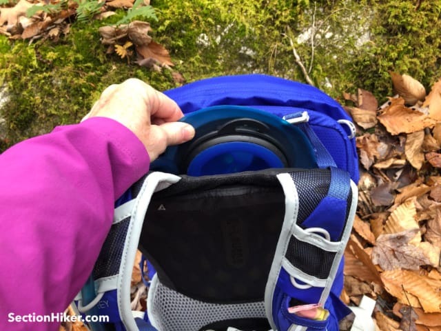 Osprey Tempest 20 女款背包:外置水袋 Osprey Tempest 20 女款背包:外置水袋