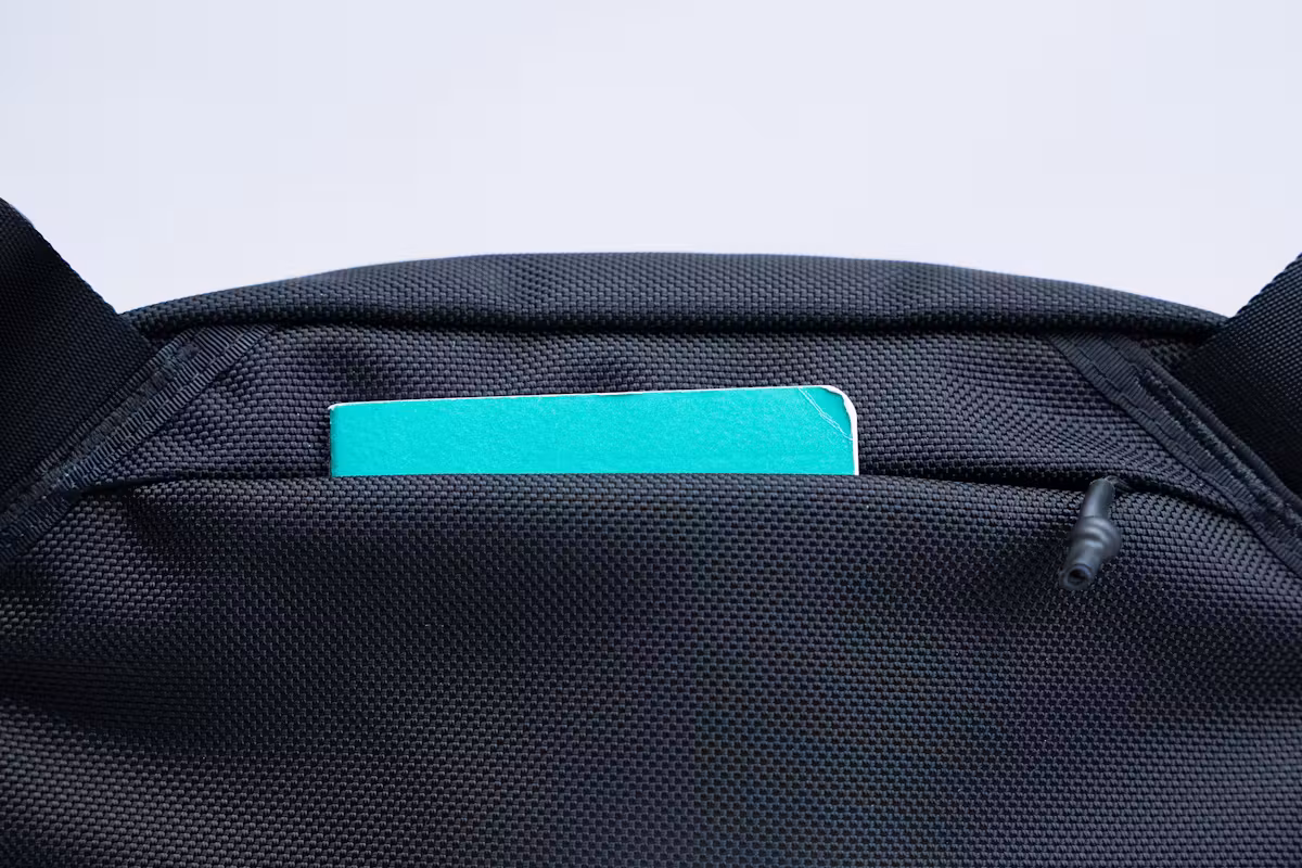 Aer Day Sling 4 面料