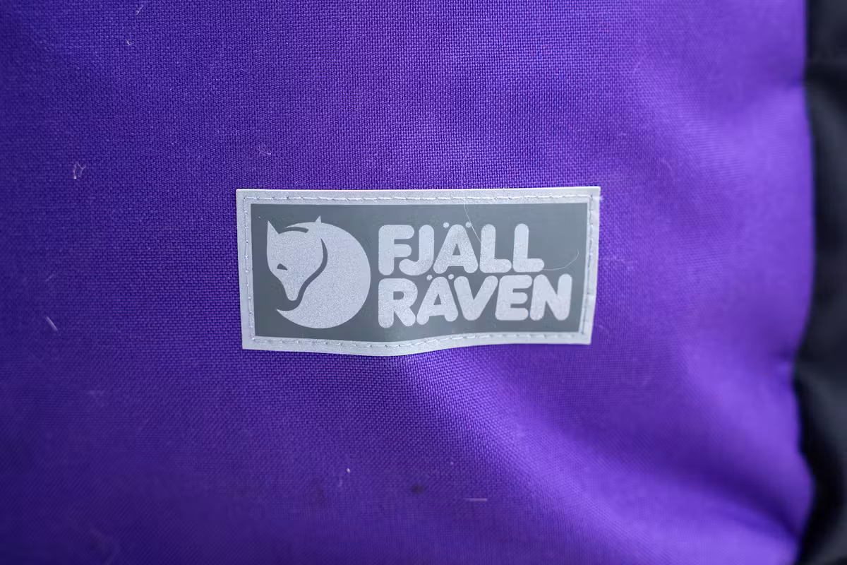 Fjallraven Vardag 背包 17 品牌标识 Fjallraven Vardag 背包 17 品牌标识