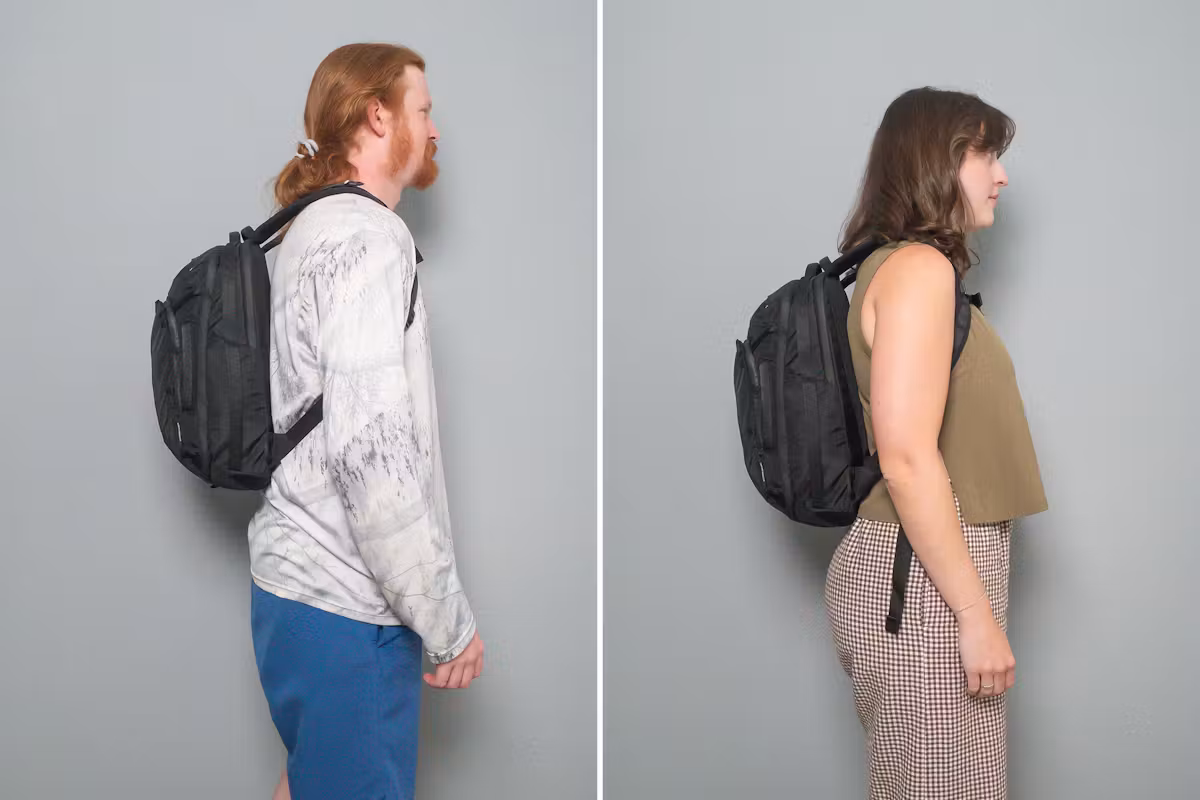 Matador 18L 个人物品旅行包 并排比较 Matador 18L 个人物品旅行包 并排比较