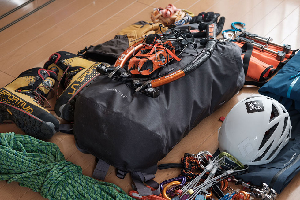 Arc'teryx Alpha FL 40 登山包：装备