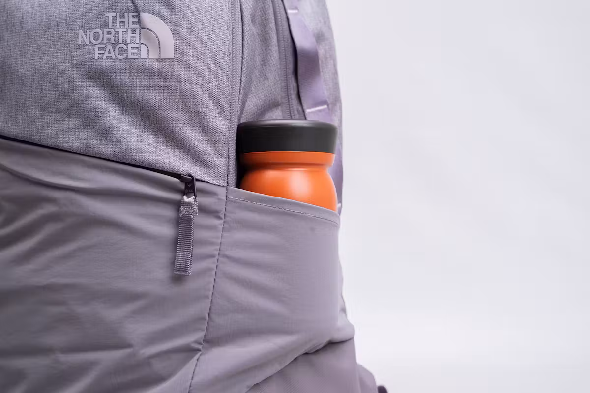 The North Face Isabella 3.0 背包水瓶口袋