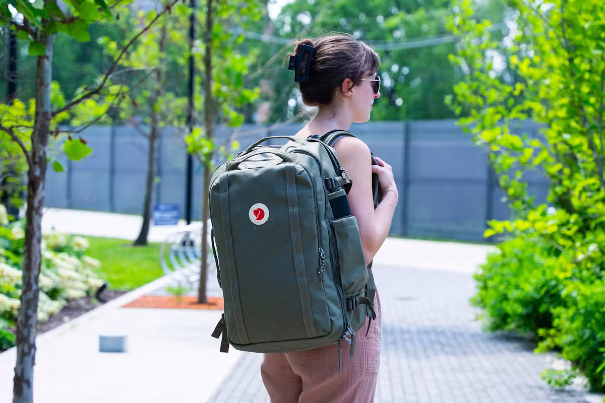 Fjallraven Farden 随身背包后视图 Fjallraven Farden 随身背包后视图